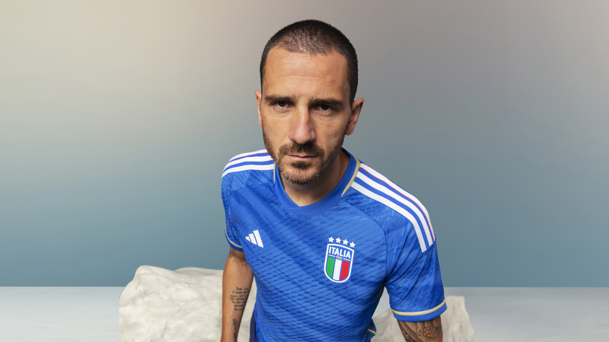 Italia, nuova maglia adidas di marmo (tutti i segreti) con Del  Piero-Blanco 