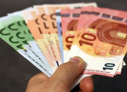 Tetto massimo di mille euro per i contanti, dal 2022 scatta la stretta