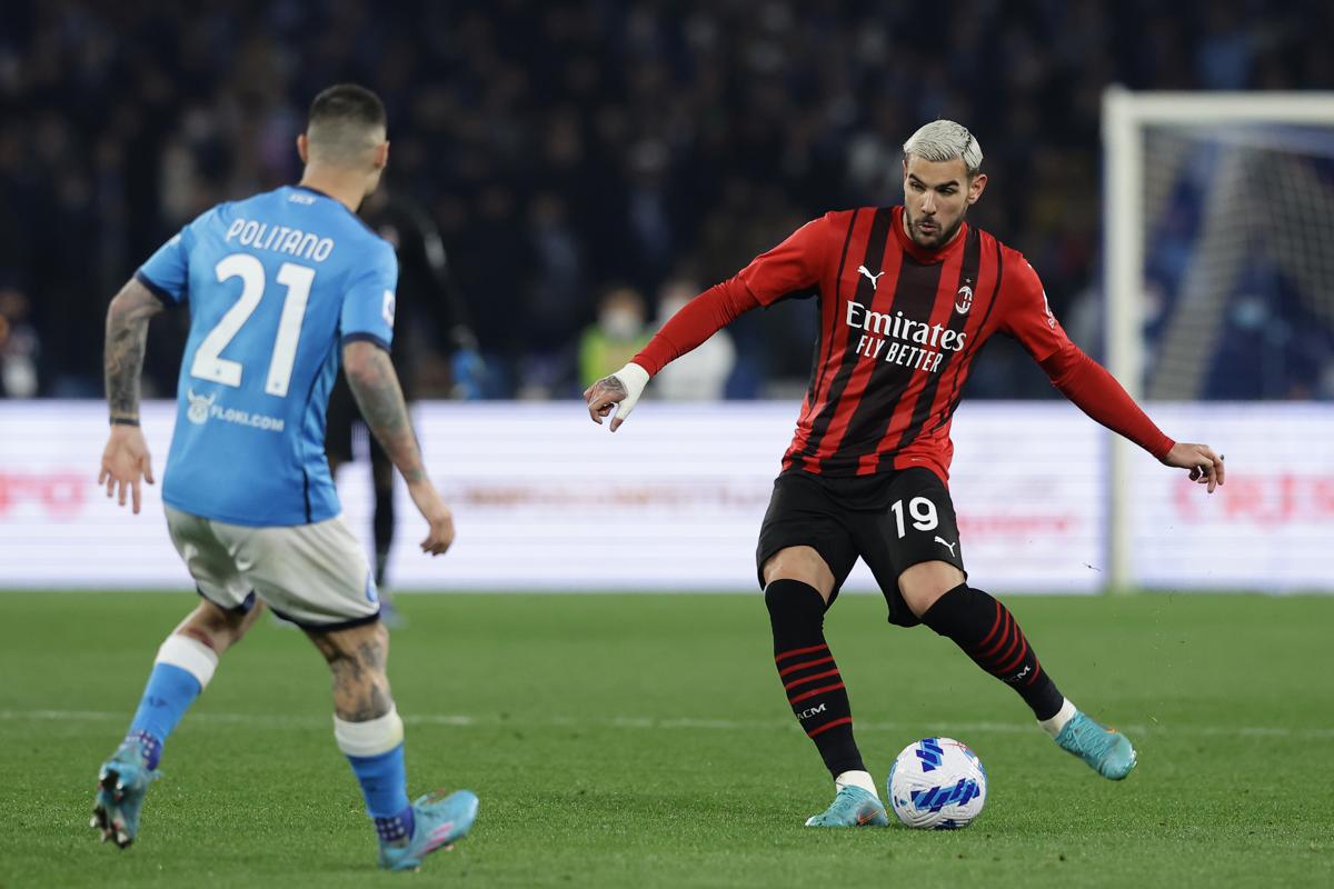 Theo Hernandez - Politano (Lapresse) Theo Hernandez - Politano (Lapresse)