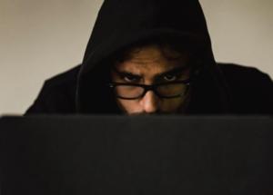 Frodi online, come difendersi. Ecco cosa sta cambiando in Italia e in Europa di Massimiliano Capitanio