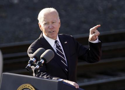 Debito Usa, fallimento schivato: c'è l'accordo. Biden punta su green-welfare