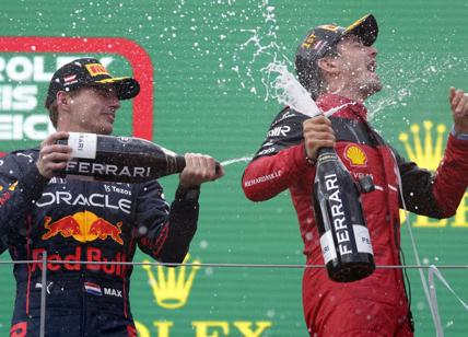 Red Bull budget cap F1 violato? Ferrari-Mercedes alleate. E il duello Verstappen-Leclerc..