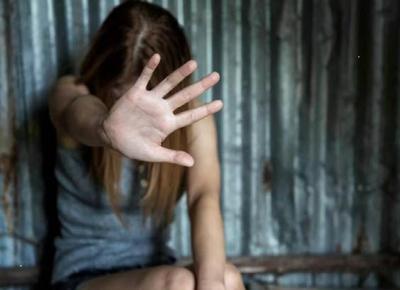 Violenza su minore