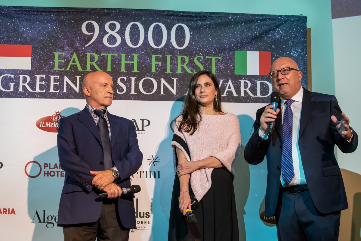 98000 Green Vision Award 98000 Green Vision Award