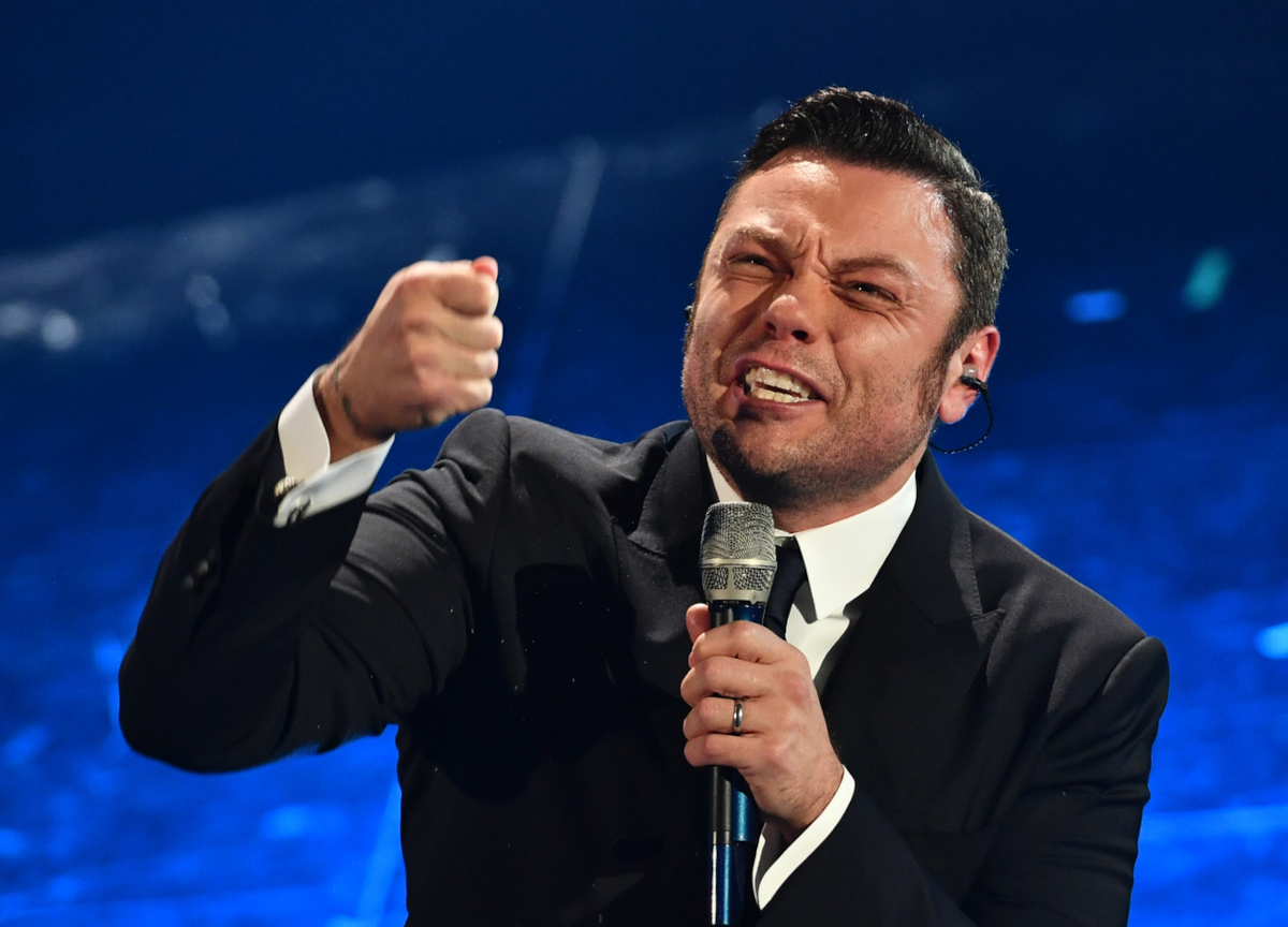 Tiziano Ferro contro la legge sulla maternità surrogata. Foto Lapresse Tiziano Ferro contro la legge sulla maternità surrogata. Foto Lapresse