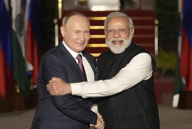 Narendra Modi e Vladimir Putin Narendra Modi e Vladimir Putin