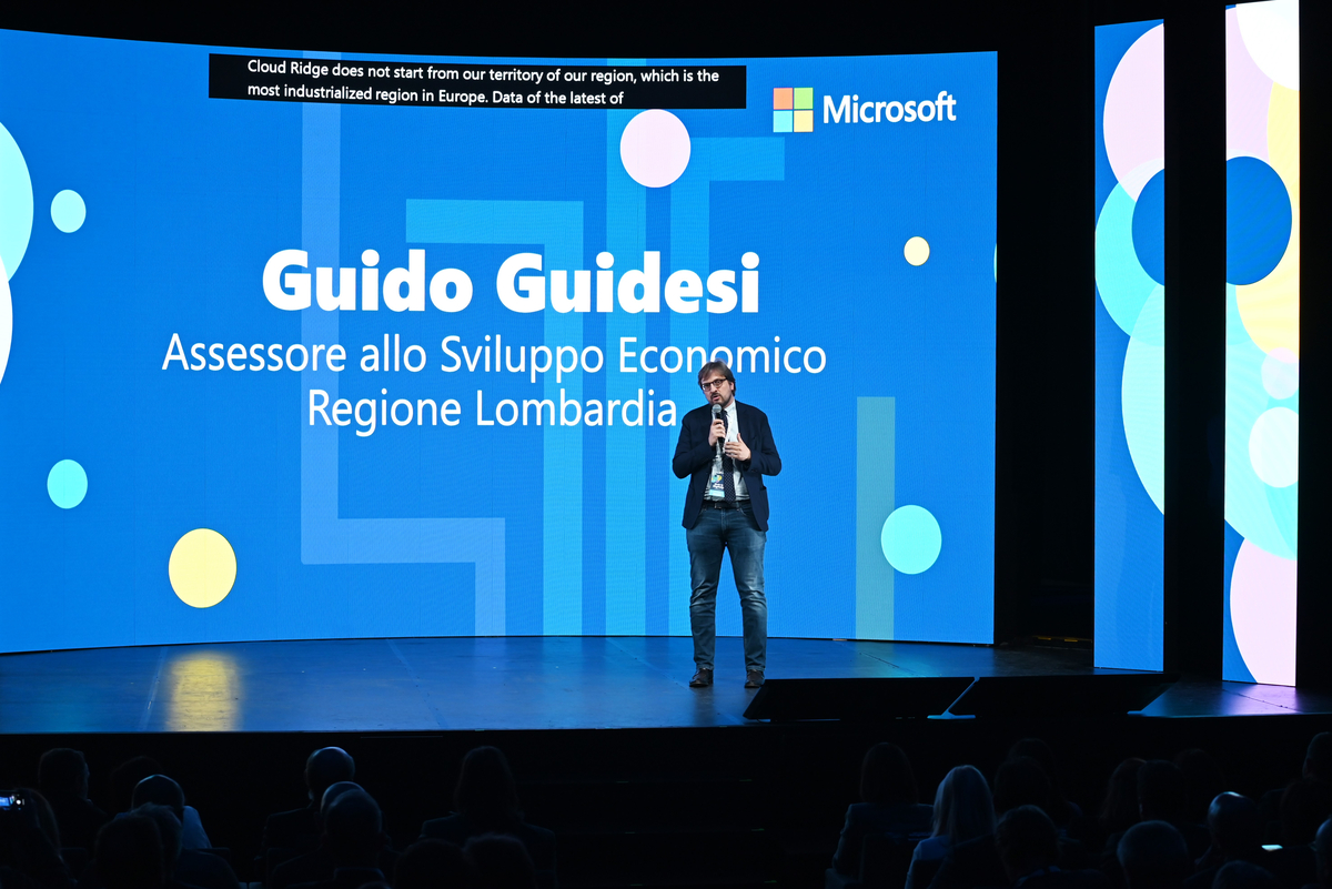 Microsoft annuncia la prima cloud region in Italia. 2023 Photo credit Nick Zonna