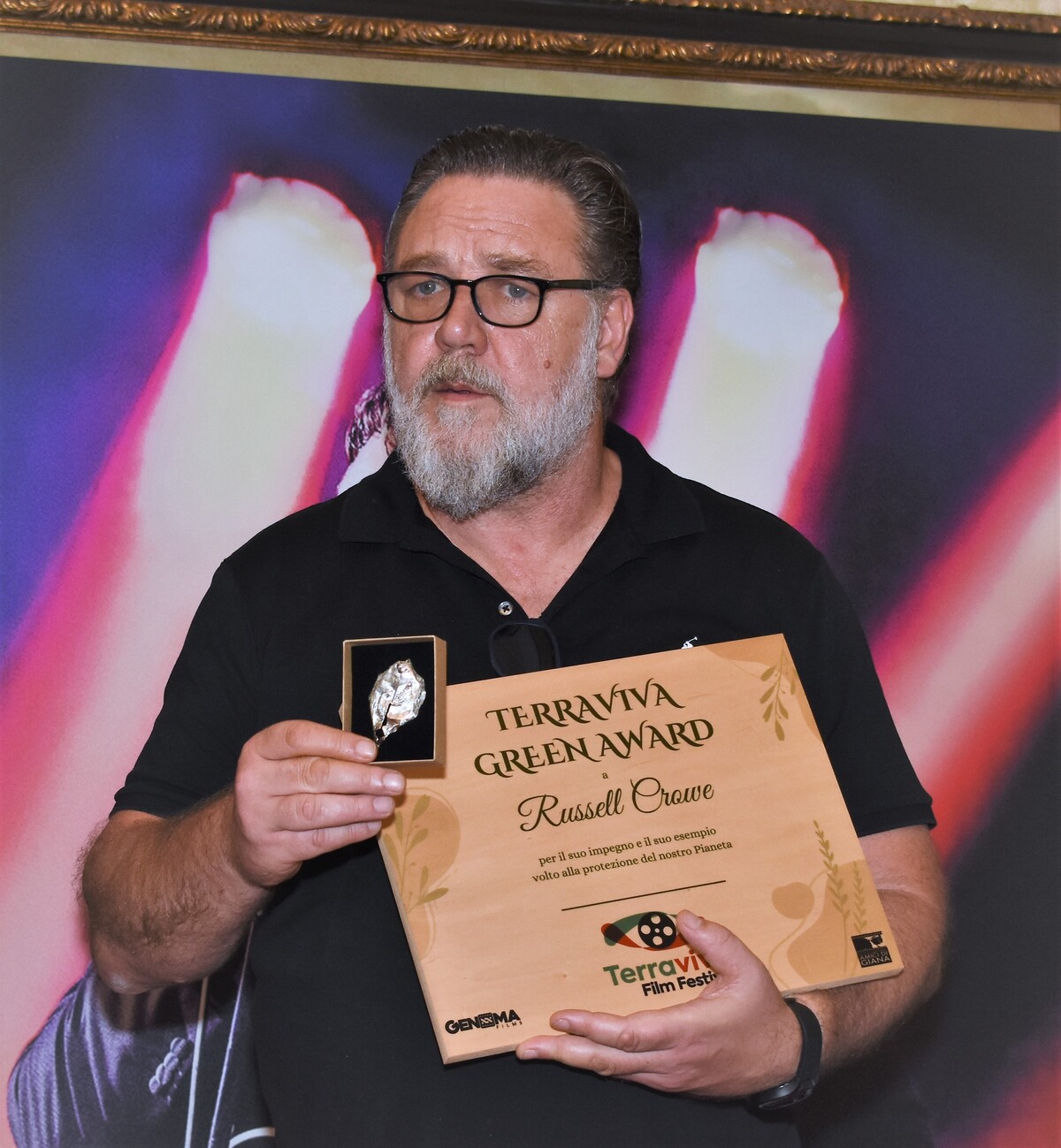 Russell Crowe premio Oscar anche nella solidarietà a Bologna. 2023 Credit photo Nick Zonna Russell Crowe premio Oscar anche nella solidarietà a Bologna. 2023 Credit photo Nick Zonna