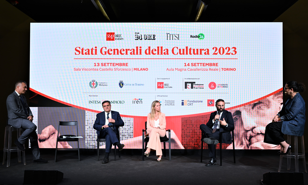 Giuseppe De Bellis, Direttore SKY TG 24, Federica Tremolada, Managing Director Southern & Eastern Europe Spotify, Franco Siddi, Presidente Confindustria RadioTv. Moderano Andrea Biondi, Giornalista Il Sole 24 Ore, Marta Cagnola, Giornalista e conduttrice Radio 24. Foto: Nick Zonna Giuseppe De Bellis, Direttore SKY TG 24, Federica Tremolada, Managing Director Southern & Eastern Europe Spotify, Franco Siddi, Presidente Confindustria RadioTv. Moderano Andrea Biondi, Giornalista Il Sole 24 Ore, Marta Cagnola, Giornalista e conduttrice Radio 24. Foto: Nick Zonna