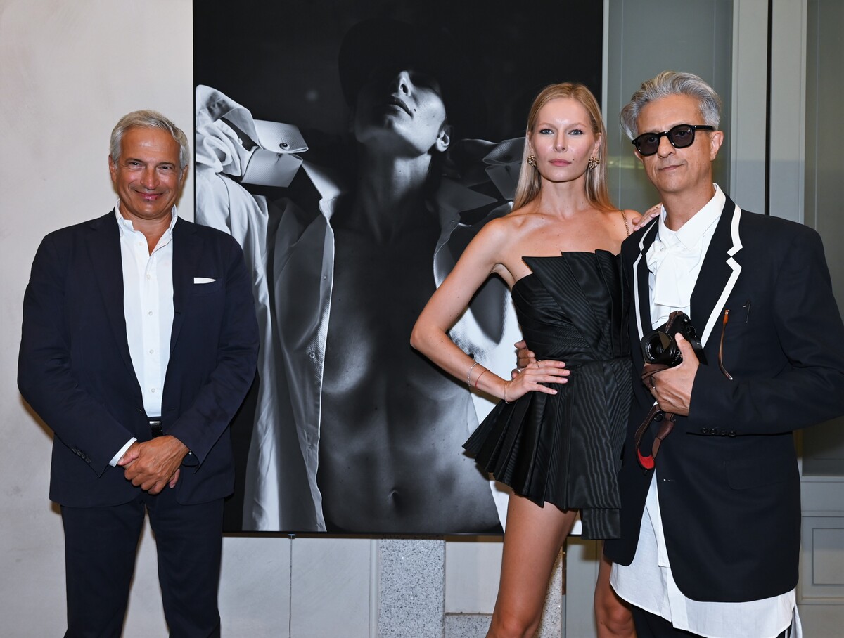 Una grande mostra al femminile apre la settimana della MFW a Milano. Foto: Nick Zonna Una grande mostra al femminile apre la settimana della MFW a Milano. Foto: Nick Zonna