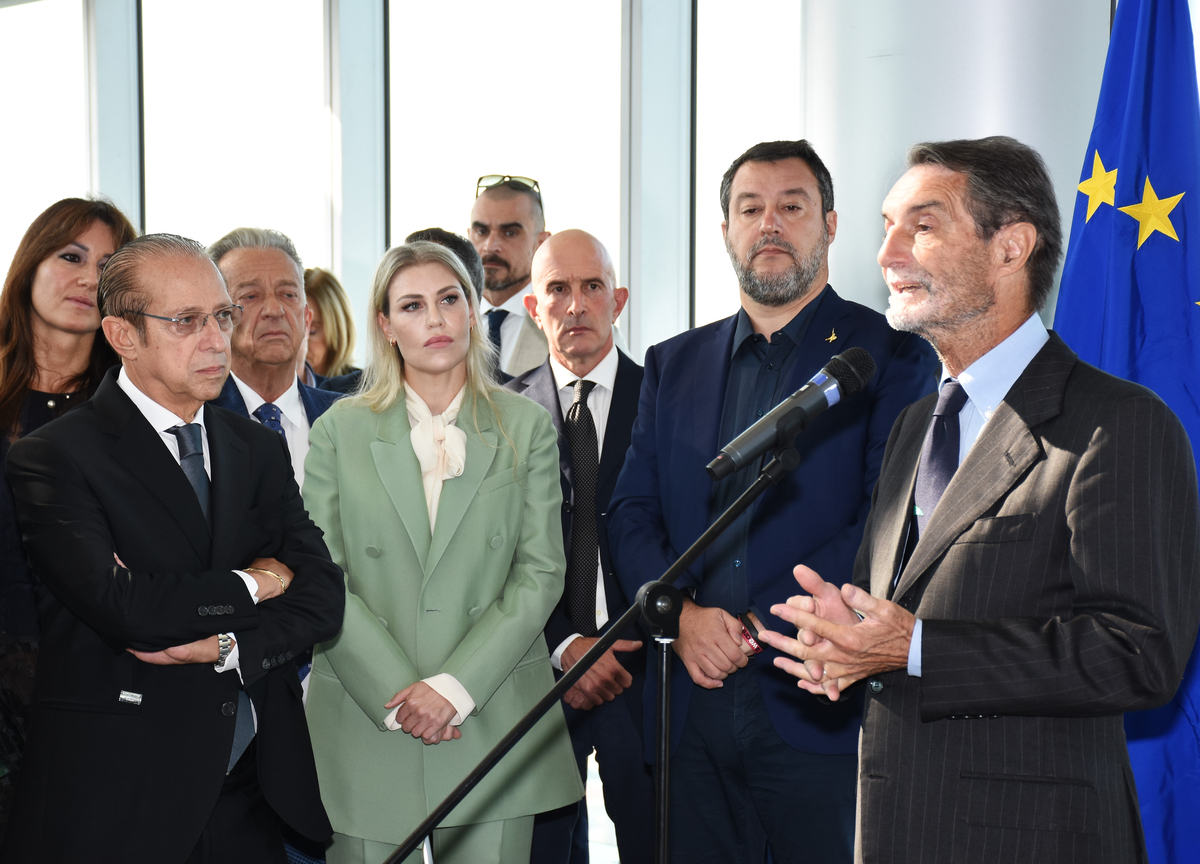Silvio Berlusconi un ricordo indelebile per la Lombardia e Milano. Foto: Nick Zonna