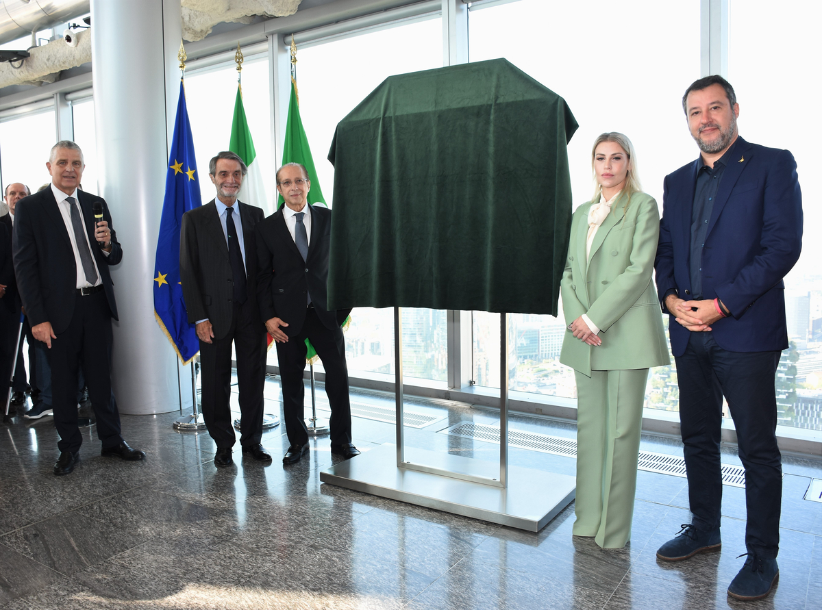 Silvio Berlusconi un ricordo indelebile per la Lombardia e Milano. Foto: Nick Zonna