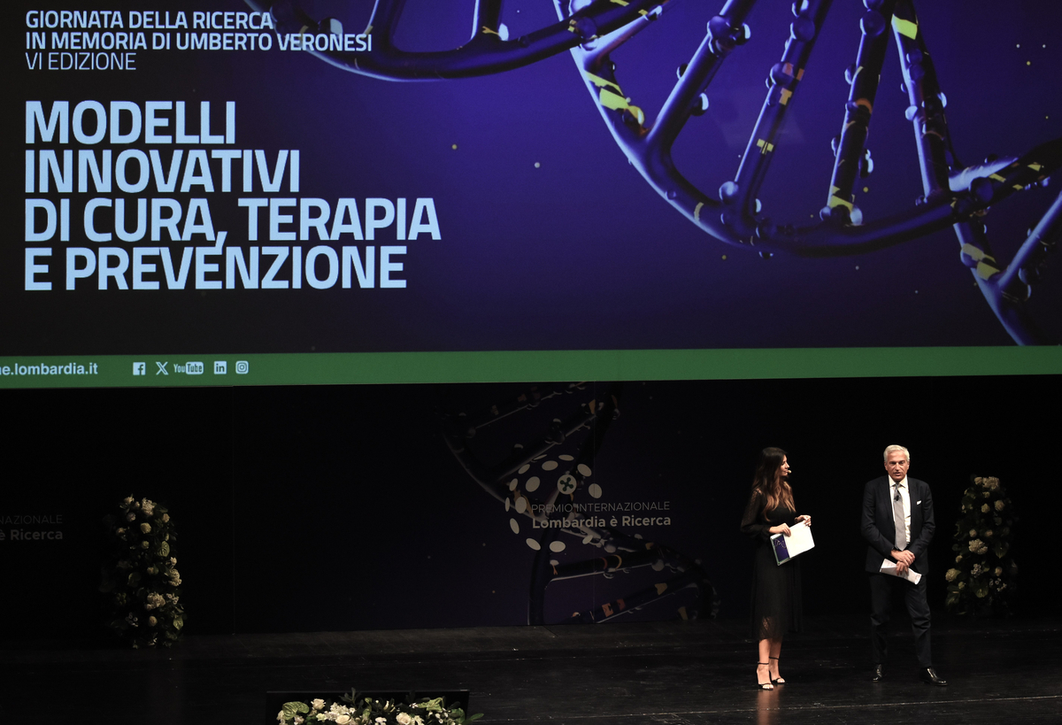 La Lombardia premia la ricerca internazionale alla Scala di Milano. Foto: Nick Zonna La Lombardia premia la ricerca internazionale alla Scala di Milano. Foto: Nick Zonna