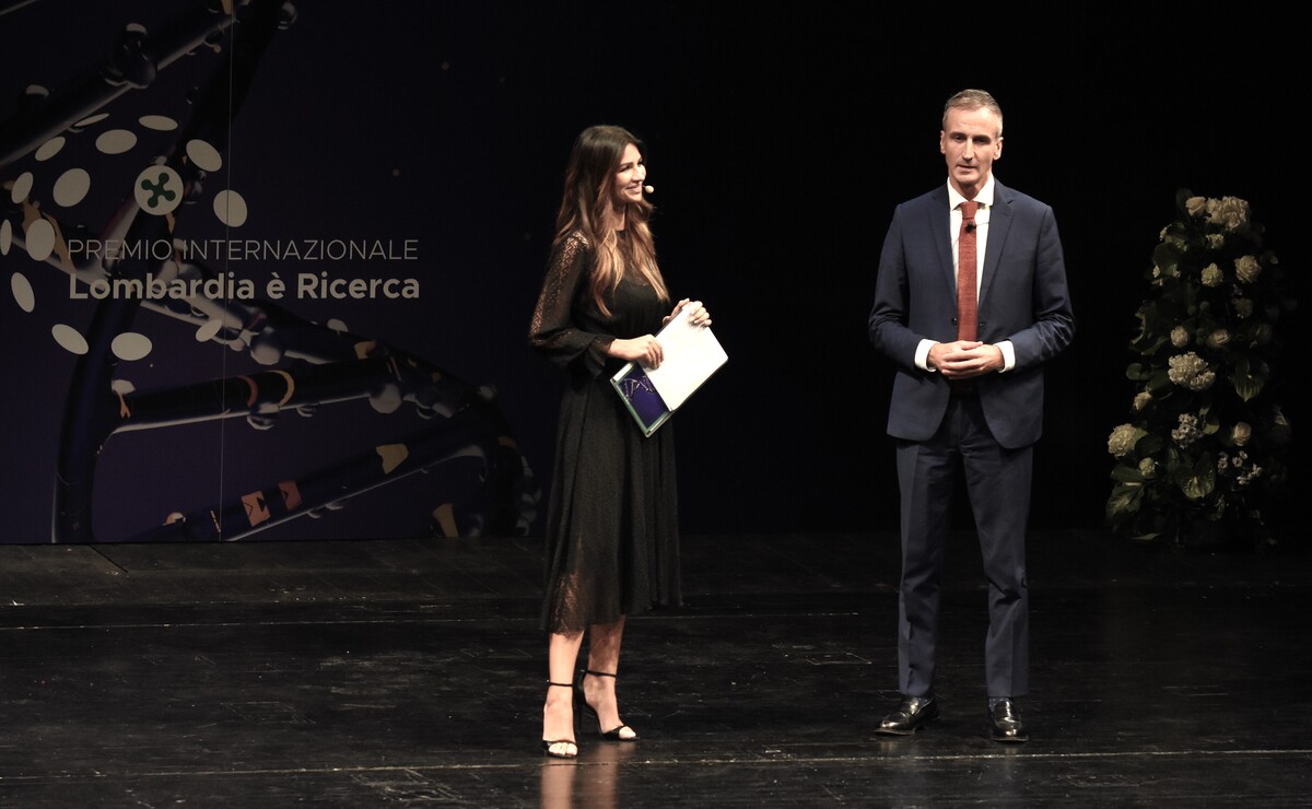 La Lombardia premia la ricerca internazionale alla Scala di Milano. Foto: Nick Zonna La Lombardia premia la ricerca internazionale alla Scala di Milano. Foto: Nick Zonna