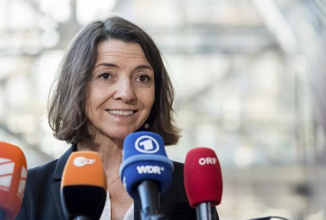 La ministra francese Boone La ministra francese Boone