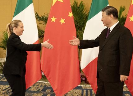 Meloni cambia l'ambasciatore in Cina. Si avvicina l'ora X sulla Via della Seta