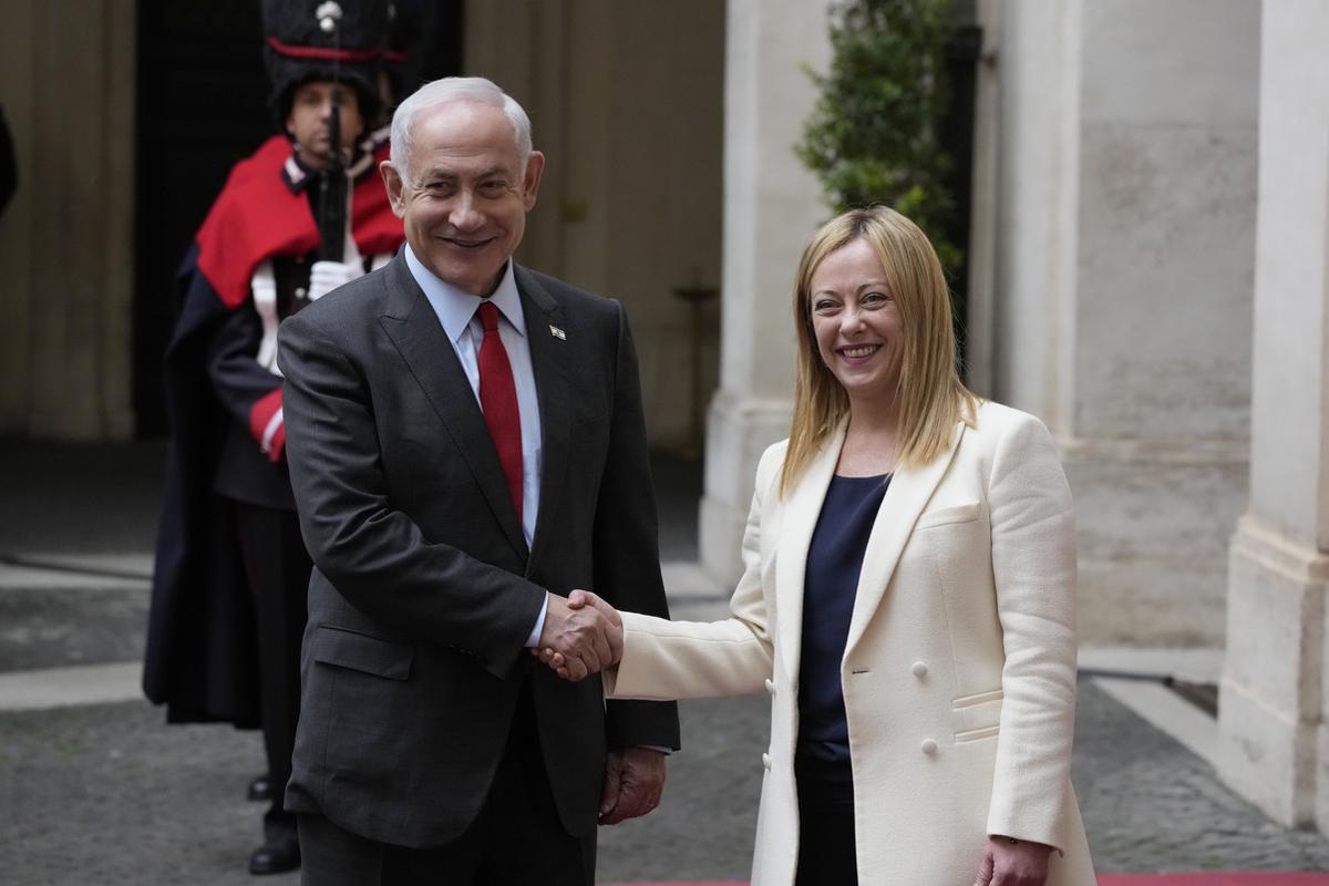 Giorgia Meloni incontra a Roma il premier israeliano Benjamin Netanyahu Giorgia Meloni incontra a Roma il premier israeliano Benjamin Netanyahu