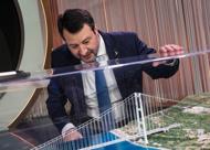 Ok al Ponte sullo Stretto, c'è il via libera. Salvini: pronto entro il 2033. Meloni: "Strategico"
