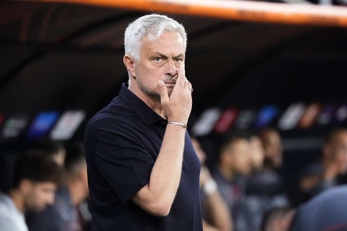 José Mourinho José Mourinho