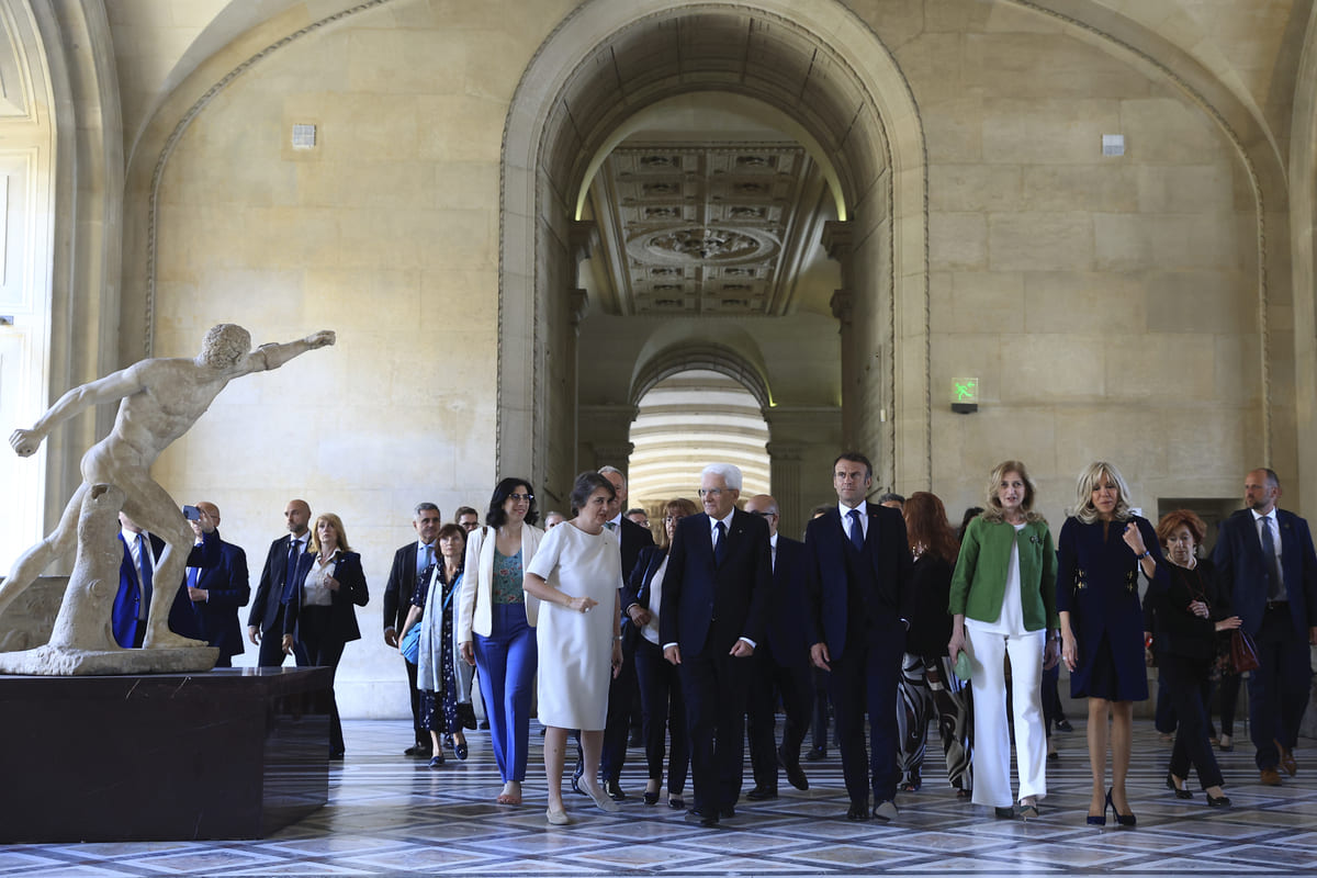 Mattarella e Macron al Louvre Mattarella e Macron al Louvre