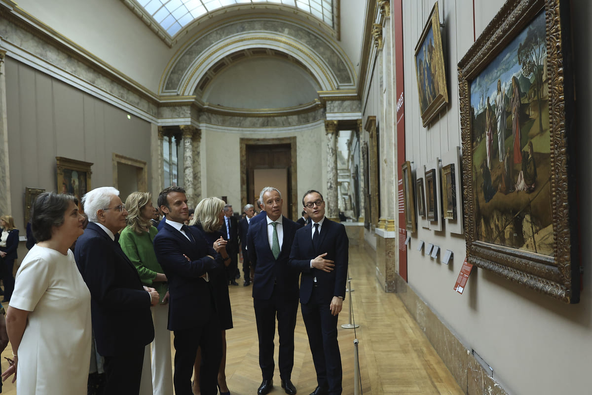 Mattarella e Macron al Louvre Mattarella e Macron al Louvre