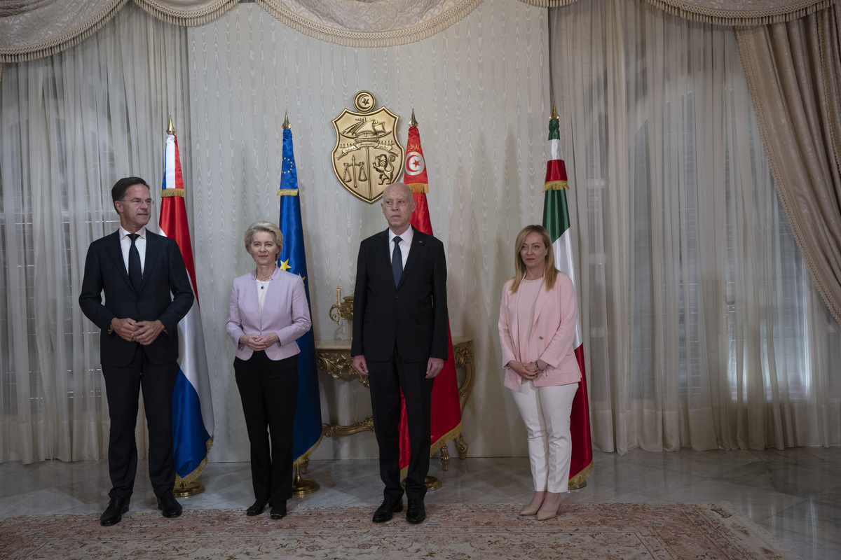 Giorgia Meloni a Tunisi, Vertice Von der Leyen, Rutte e Presidente Saied Giorgia Meloni a Tunisi, Vertice Von der Leyen, Rutte e Presidente Saied