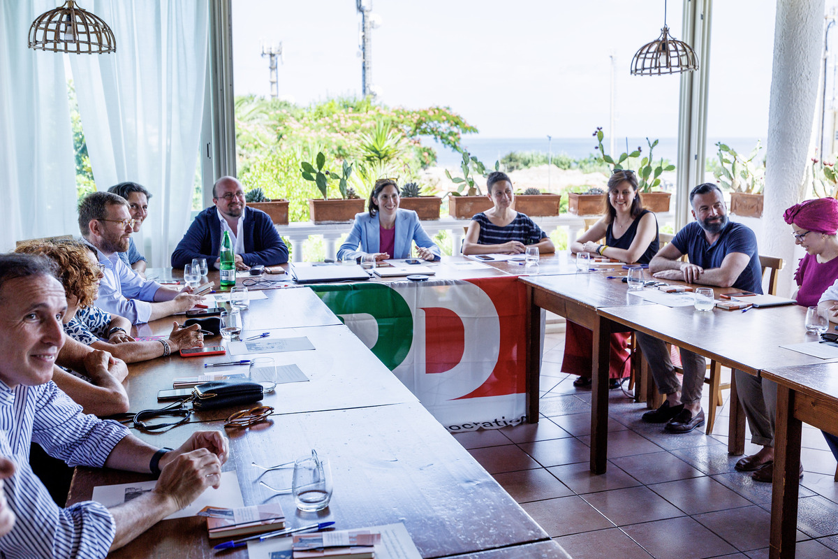 La segreteria del PD riunita a Ventotene