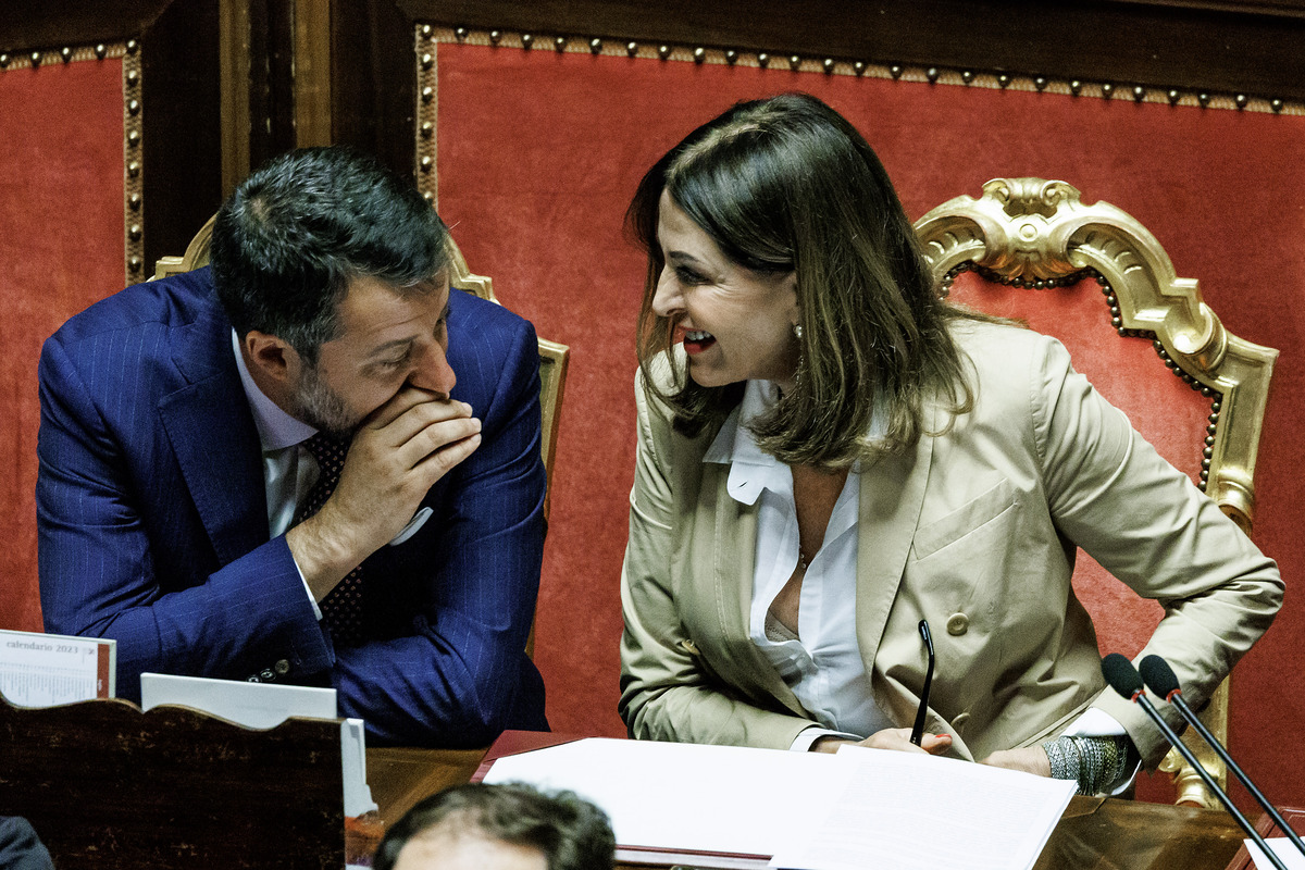 Senato - Informativa del ministro Daniela Santanchè Senato - Informativa del ministro Daniela Santanchè