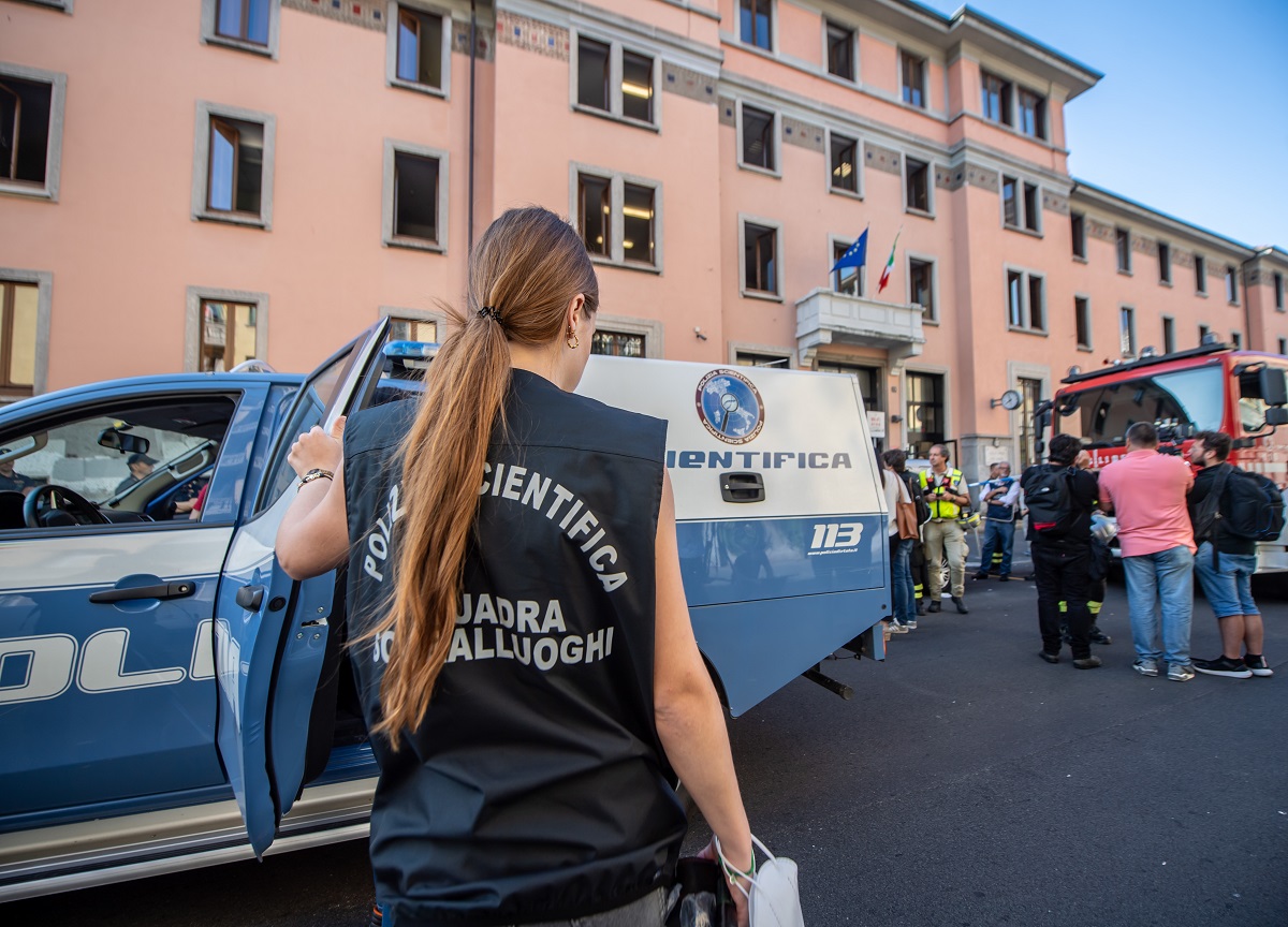 Milano, incendio in casa di riposo: sei morti