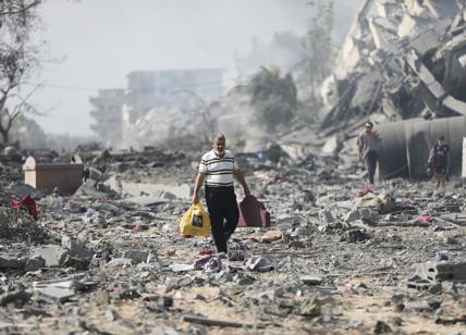 Hamas-Israele, Gentili vs Habermas: "Non è lo sterminio della vita ebraica"