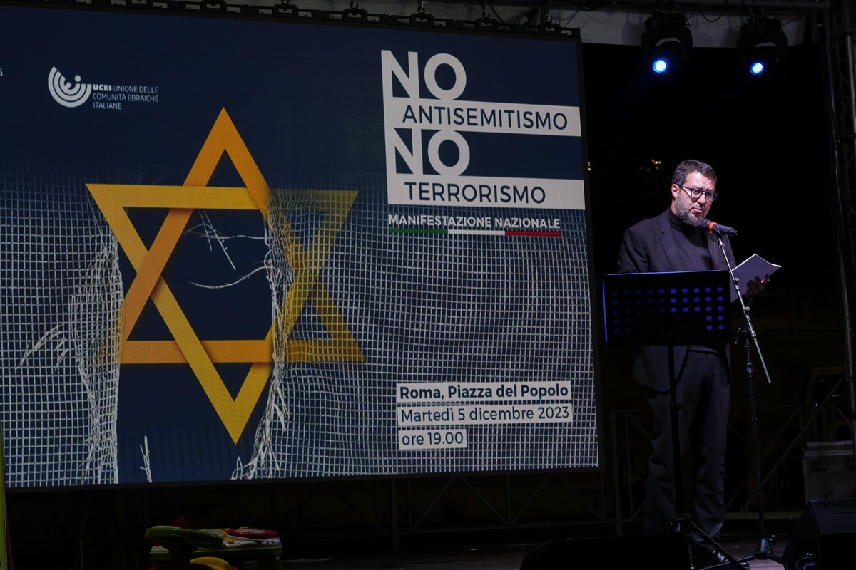 Roma - Manifestazione organizzata dalla comunità ebraica di Roma contro l'antisemitismo e il terrorismo e pace in Israele Roma - Manifestazione organizzata dalla comunità ebraica di Roma contro l'antisemitismo e il terrorismo e pace in Israele