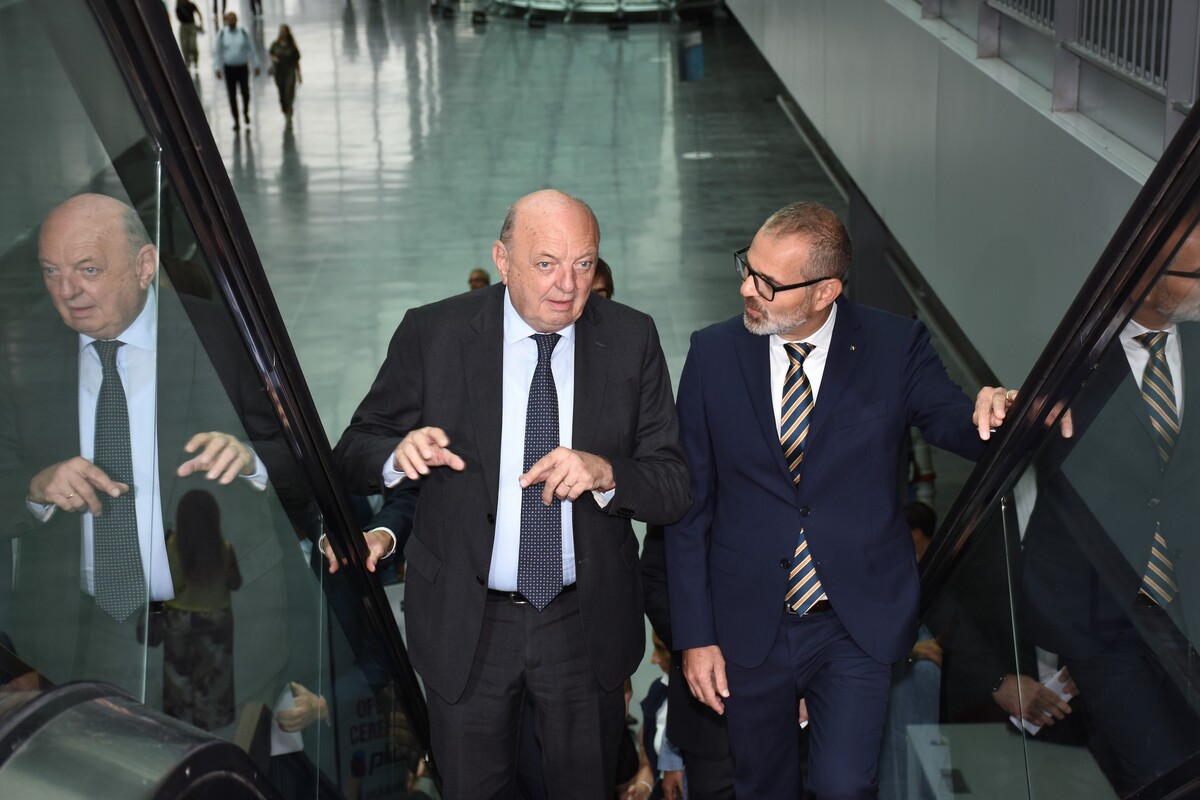 Gilberto Pichetto Fratin Ministro dell'Ambiente e della Sicurezza Energetica, Mario Maggiani amministratore delegato di Promaplast. Foto: Nick Zonna Gilberto Pichetto Fratin Ministro dell'Ambiente e della Sicurezza Energetica, Mario Maggiani amministratore delegato di Promaplast. Foto: Nick Zonna