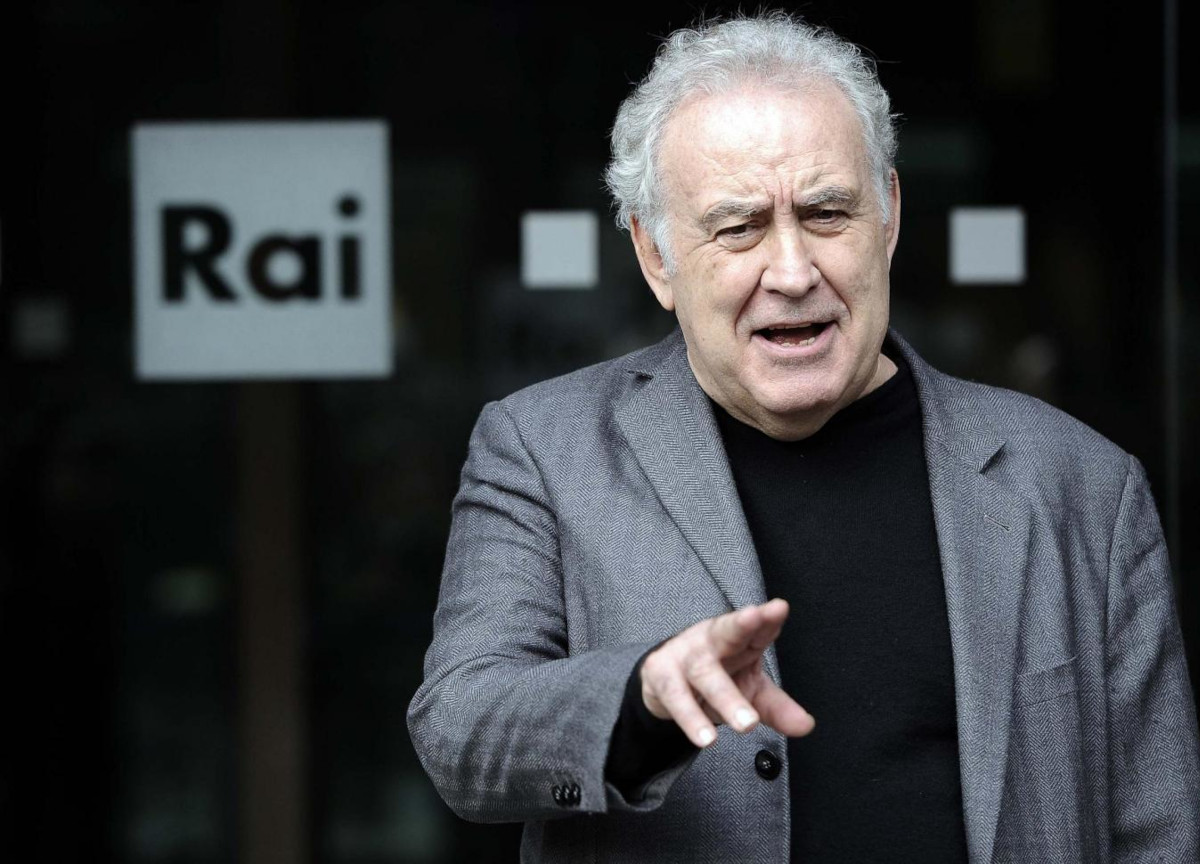 Michele Santoro attacca Fazio e Annunziata. Foto Lapresse