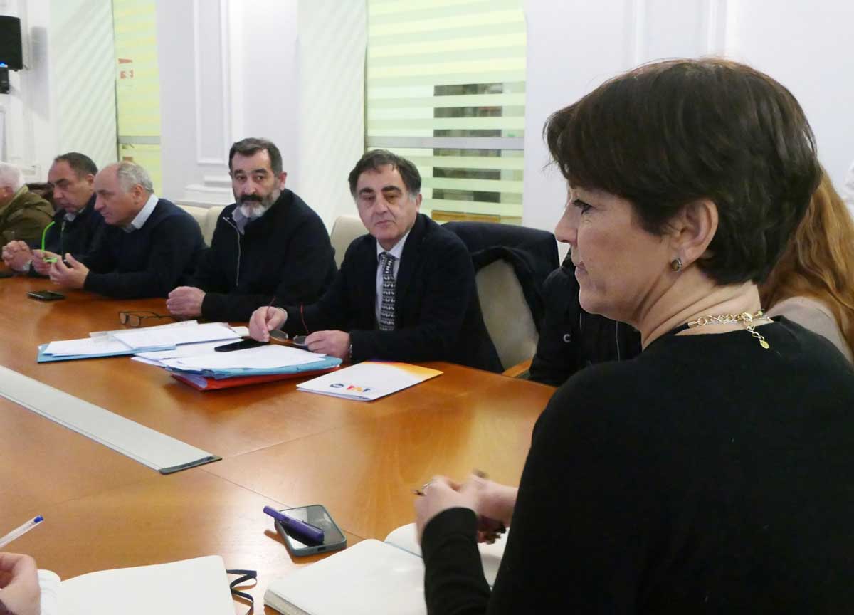 Il vertice con l'assessore Lucarelli Il vertice con l'assessore Lucarelli