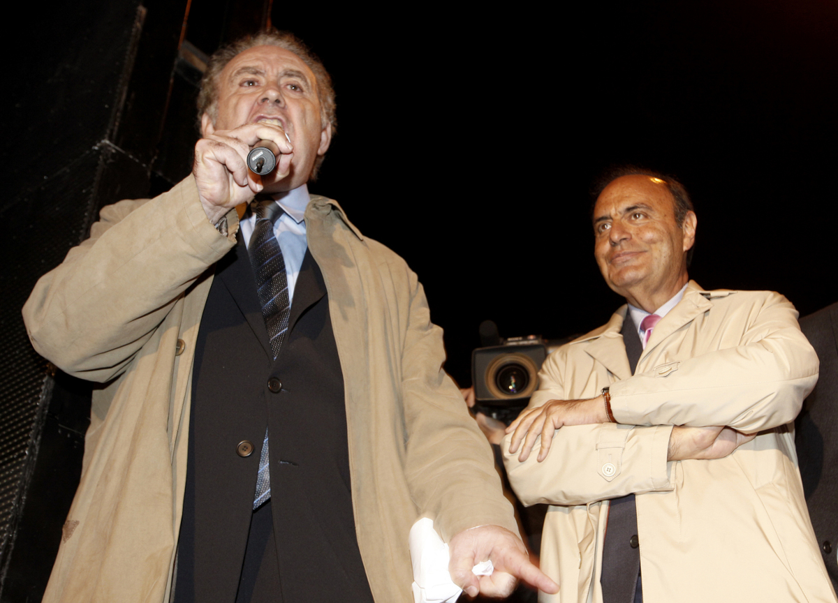 Santoro e Vespa Santoro e Vespa