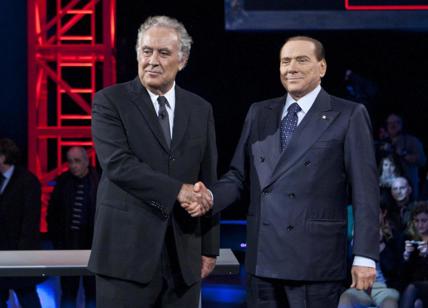 Berlusconi-Santoro ex nemici. Un talk a Mediaset con lo zampino di Sgarbi