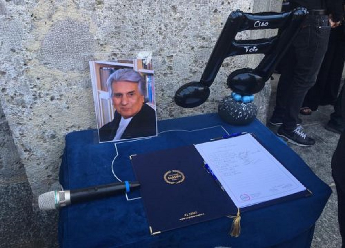 I funerali di Toto Cutugno (Mia News) I funerali di Toto Cutugno (Mia News)
