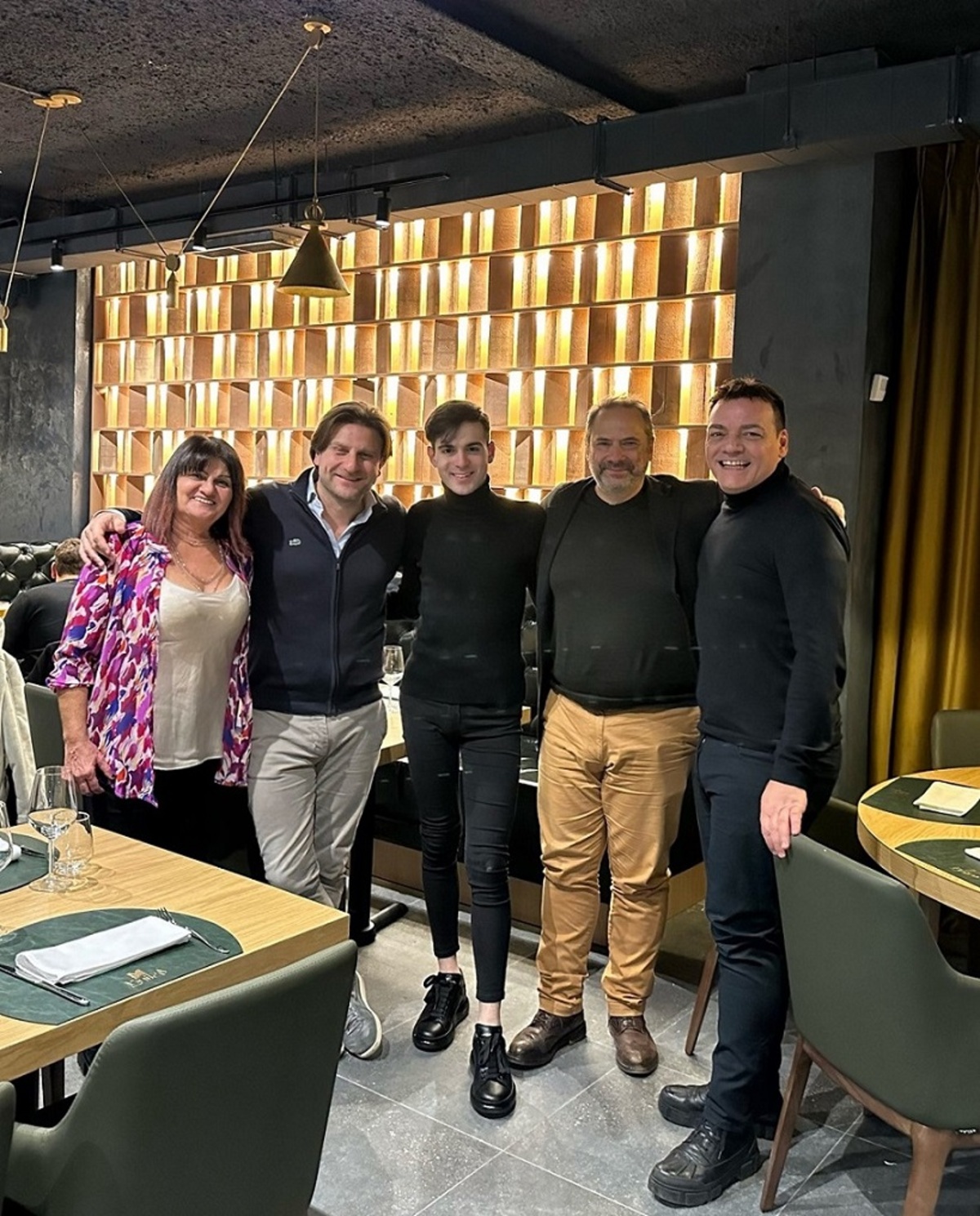 Da sinistra, Carla Pagliai, Mauro Bolla, Lorenzo Castelluccio,Piervittorio Farabbi e Igor Righetti. Da sinistra, Carla Pagliai, Mauro Bolla, Lorenzo Castelluccio,Piervittorio Farabbi e Igor Righetti.