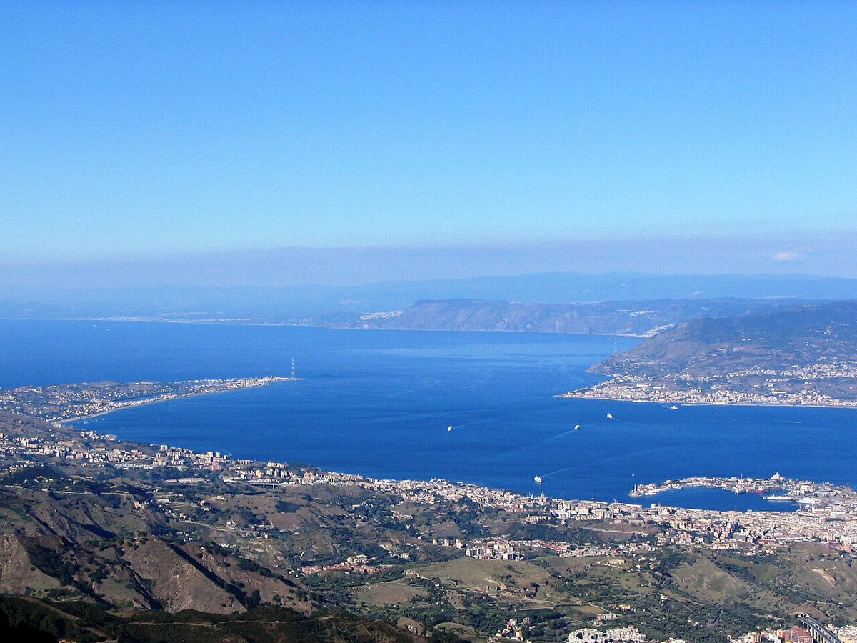 A Messina un corteo per dire NO al ponte sullo Stretto A Messina un corteo per dire NO al ponte sullo Stretto