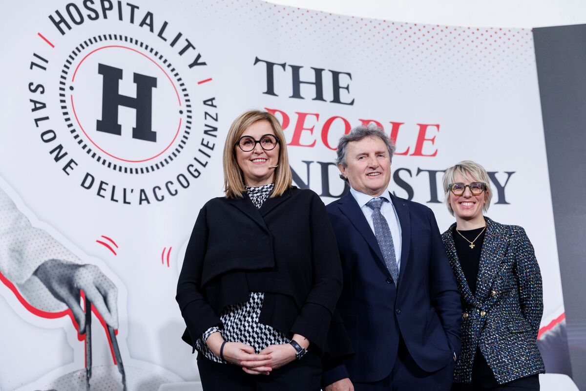 Alessandra Albarelli Roberto Pellegrini Giovanna Voltolini Hospitality Alessandra Albarelli Roberto Pellegrini Giovanna Voltolini Hospitality