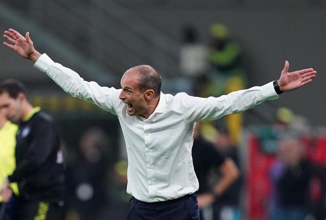 Milan-Juve, show di Allegri (foto Lapresse) Milan-Juve, show di Allegri (foto Lapresse)