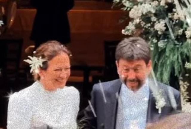 Matrimonio Andrea Agnelli e Deniz Akalin (Fonte: Instagram) Matrimonio Andrea Agnelli e Deniz Akalin (Fonte: Instagram)