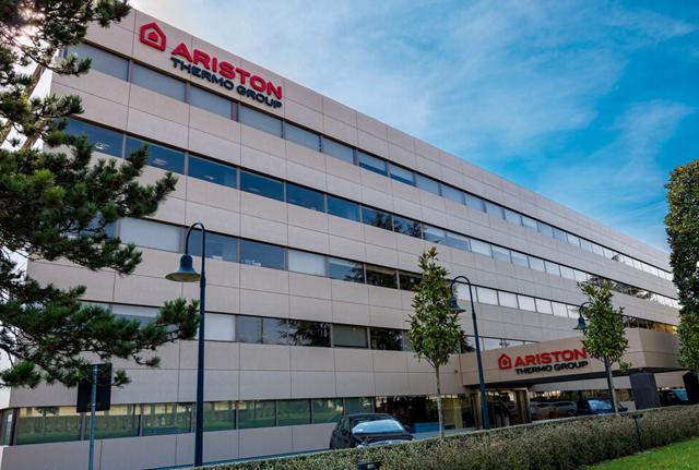 Ariston, dalla Juventus alle lavatrici e poi le caldaie: la storia industriale del colosso italiano che oggi riporta Riello a casa