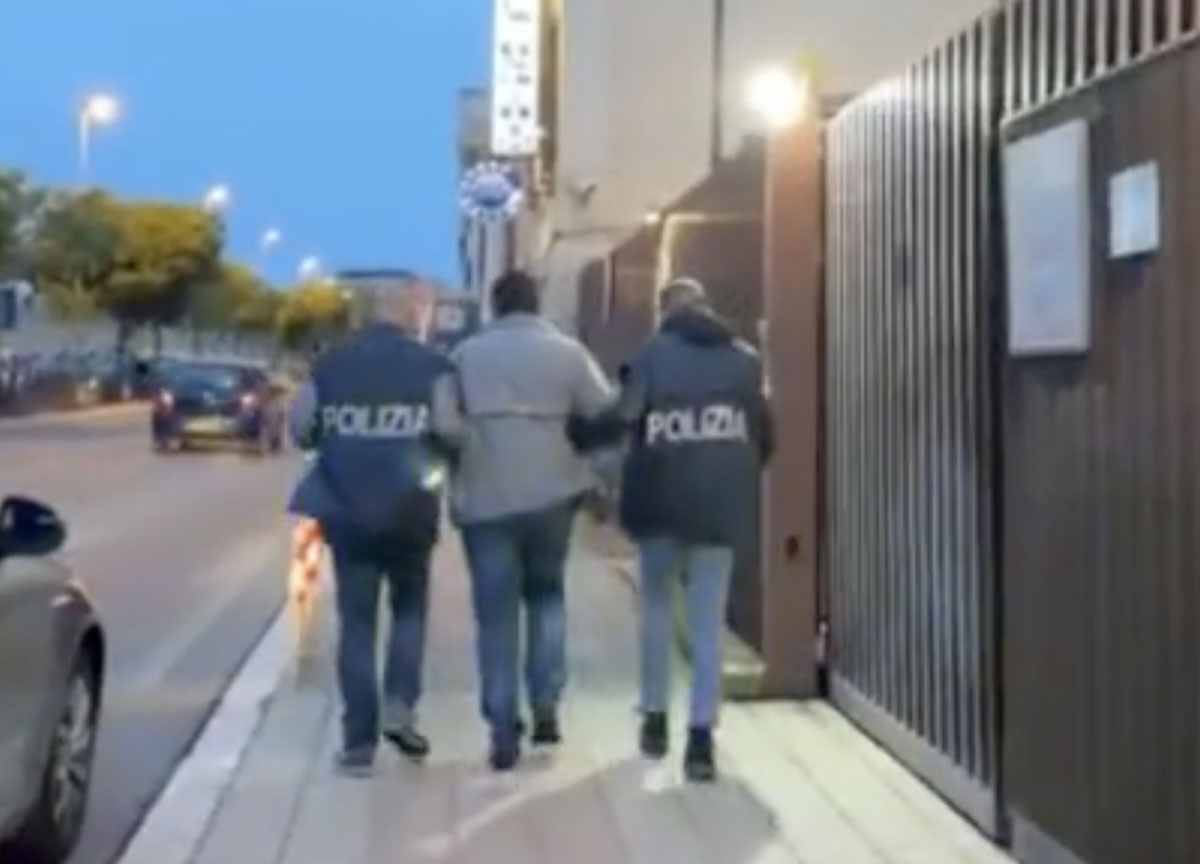 Arresti Polizia Arresti Polizia