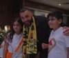 Karim Benzema vola in Arabia Saudita, accolto da star a Gedda