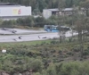 Voragine in autostrada in Svezia, inghiottite diverse automobili