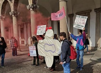Università Statale di Milano: assorbenti gratis per tutti