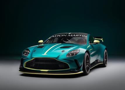 Nuova Aston Martin Vantage GT4: pronta a vincere nelle gare junior