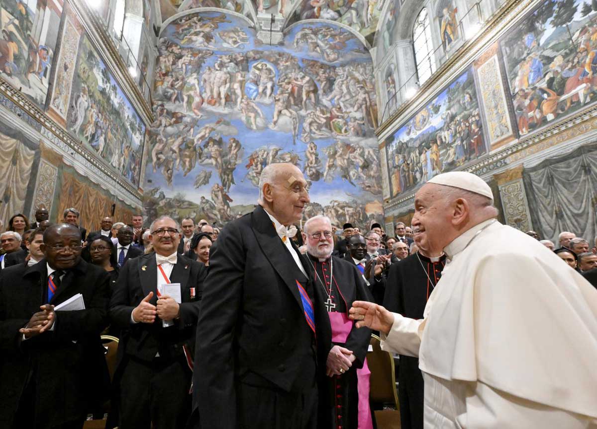 Papa Francesco riceve il Corpo Diplomatico Papa Francesco riceve il Corpo Diplomatico