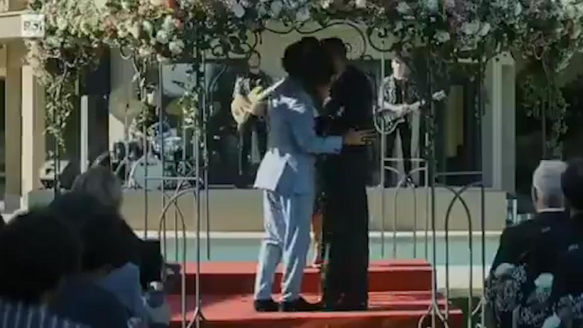 bacio gay nero